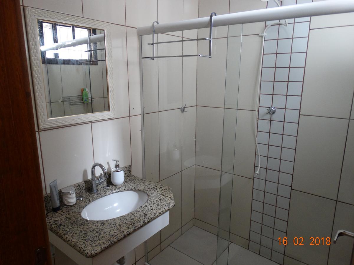 Pousada Casa Verde - Quartos Individuais - Smart Tv 32 - E Banheiro Privativo Lägenhet Itajaí Exteriör bild